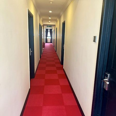Manhattan Business Hotel Damansara Perdana Petaling Jaya Exterior foto