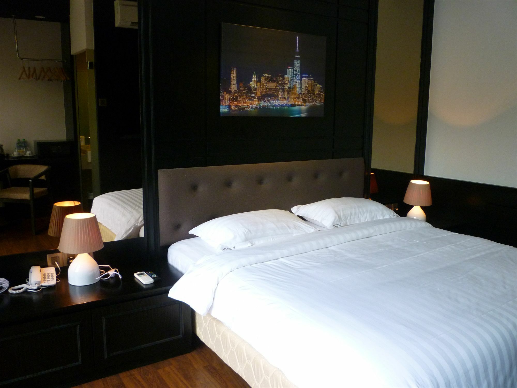 Manhattan Business Hotel Damansara Perdana Petaling Jaya Exterior foto